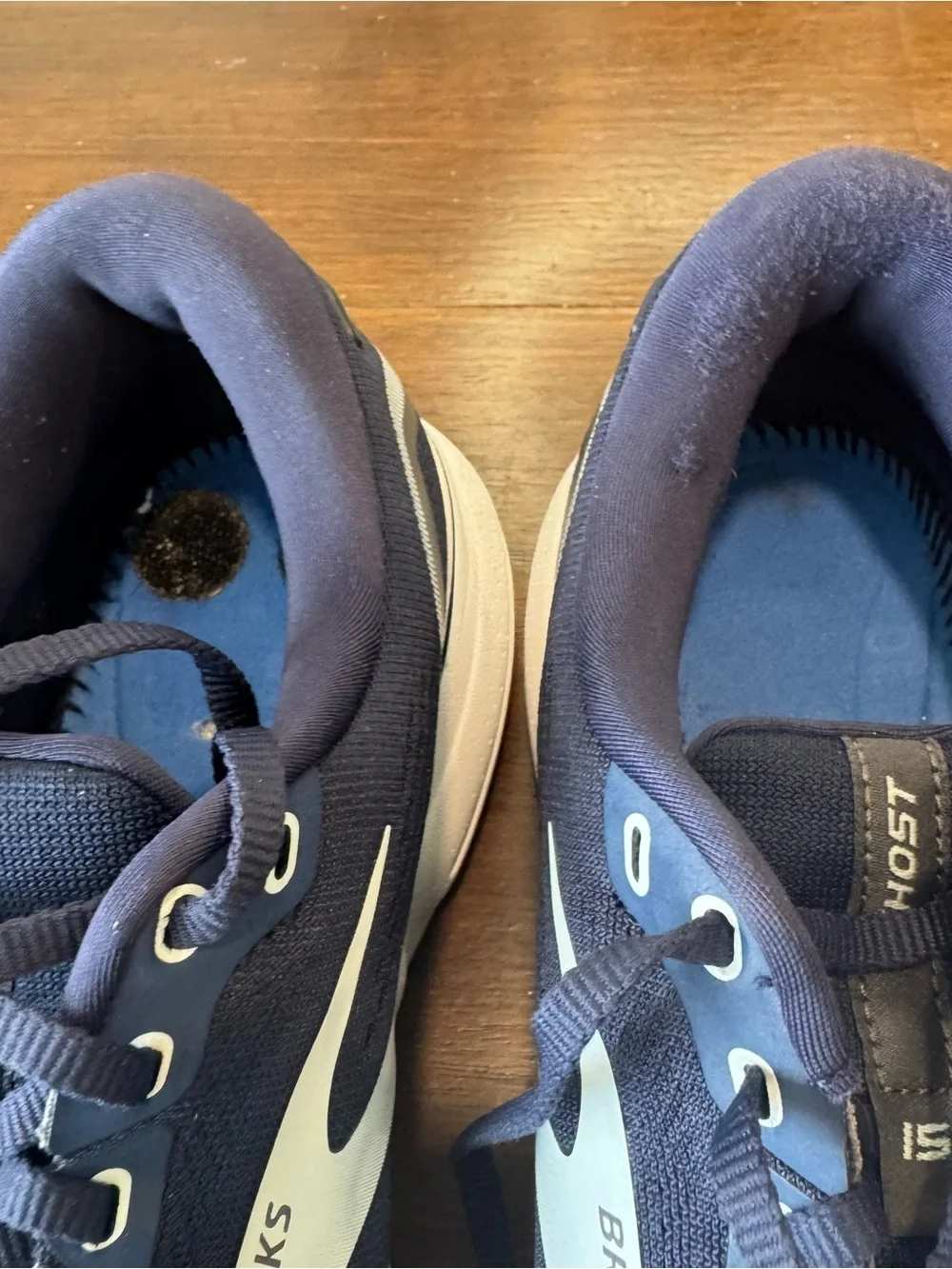 Brooks Ghost 15 Women's Size 11 Wide Running Walking Shoes Navy White
